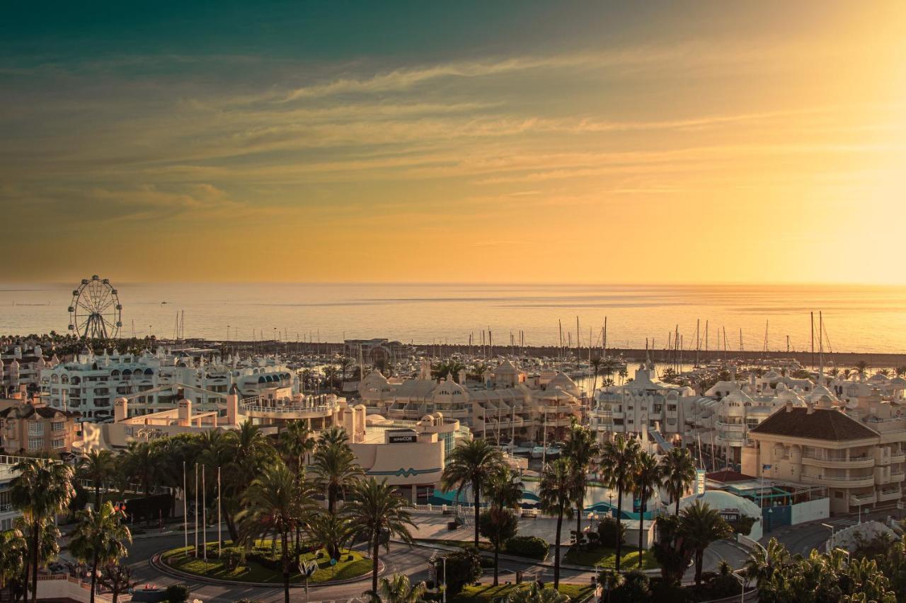 Apartment Puerto Marina - First Line Beach - Benalmadena - Malaga エクステリア 写真