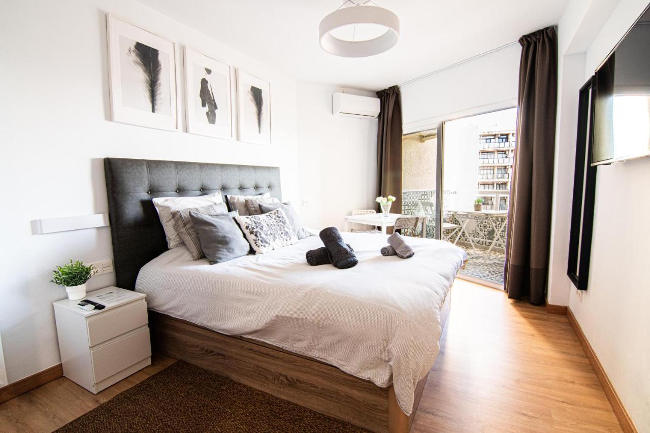 Apartment Puerto Marina - First Line Beach - Benalmadena - Malaga エクステリア 写真